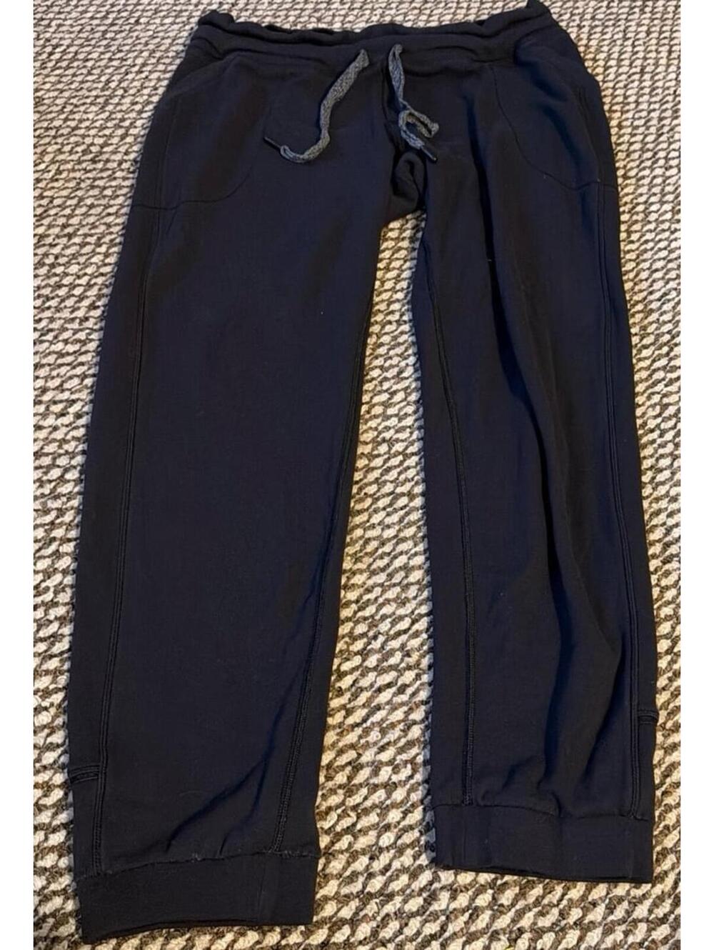 Lululemon Black Scuba Joggers Womens 10
